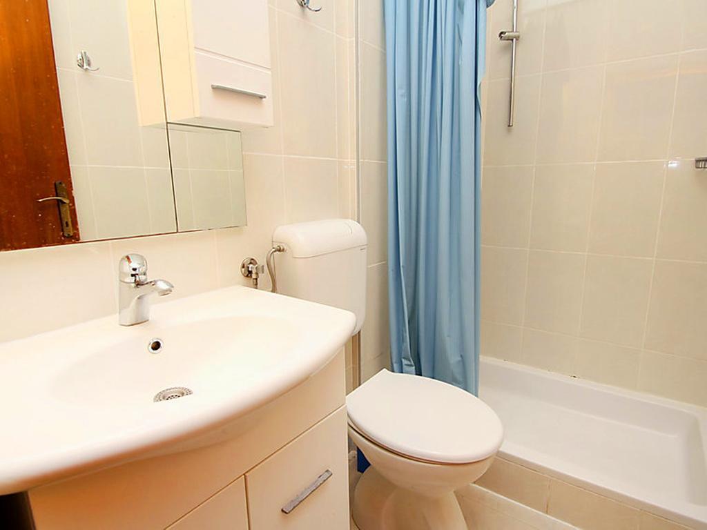 Apartments Doris Zavalatica Dış mekan fotoğraf