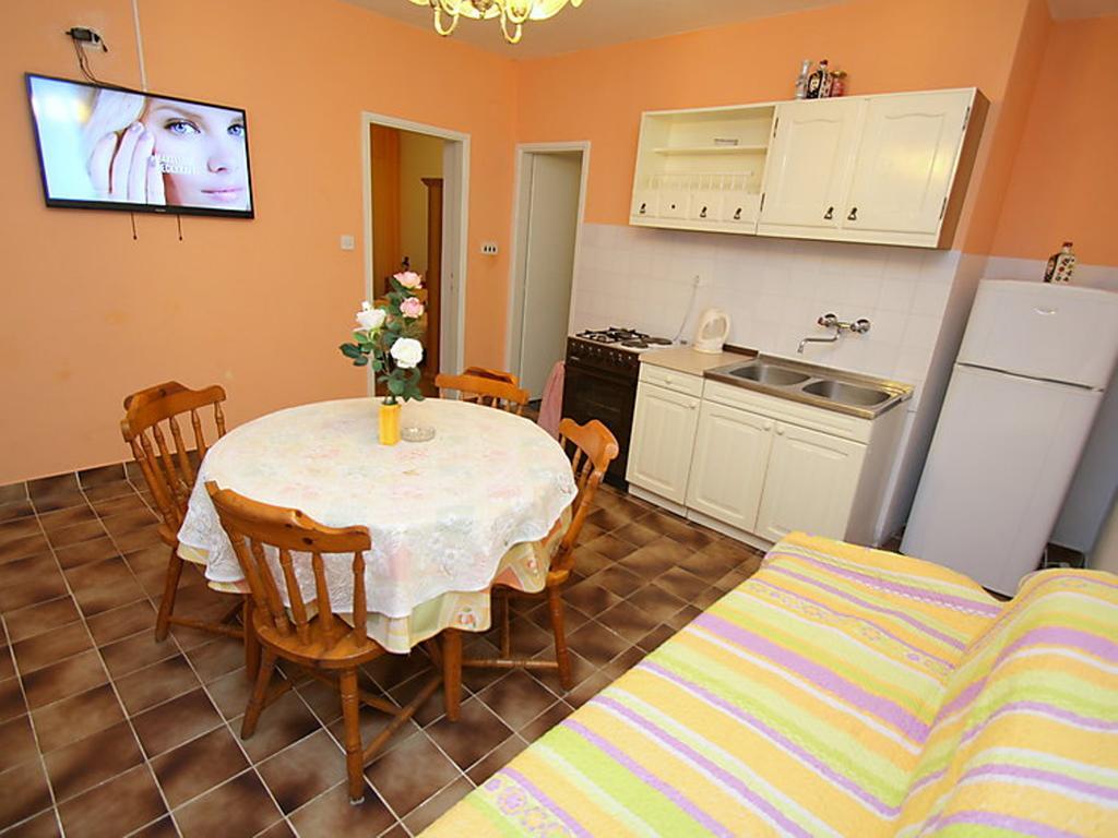 Apartments Doris Zavalatica Dış mekan fotoğraf